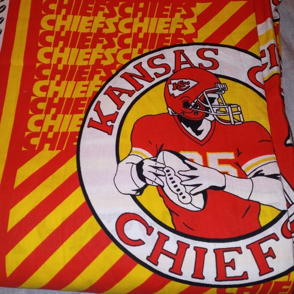 Classic 1990's Kansas City Chiefs Fabric 13feet long 10feet wide... - Picture 4 of 9